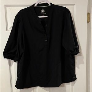Healing Hands Black Women’s limited edition scrub top size 2X